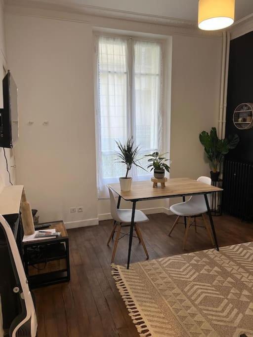 Appartement Magnifique Paris 18 Exterior photo